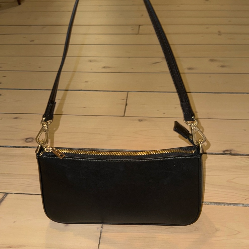 Black with gold zipper Brandy Melville shoulder bag